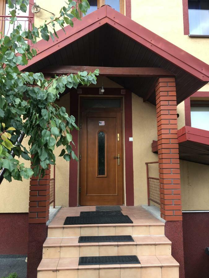 天空8号住宿酒店 Rybie 外观 照片